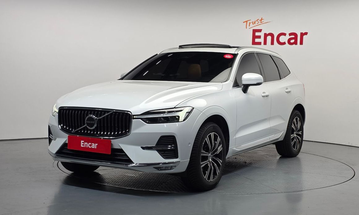 Volvo XC60 2022