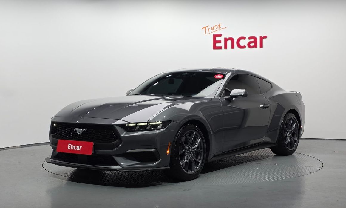 Ford Mustang 2024