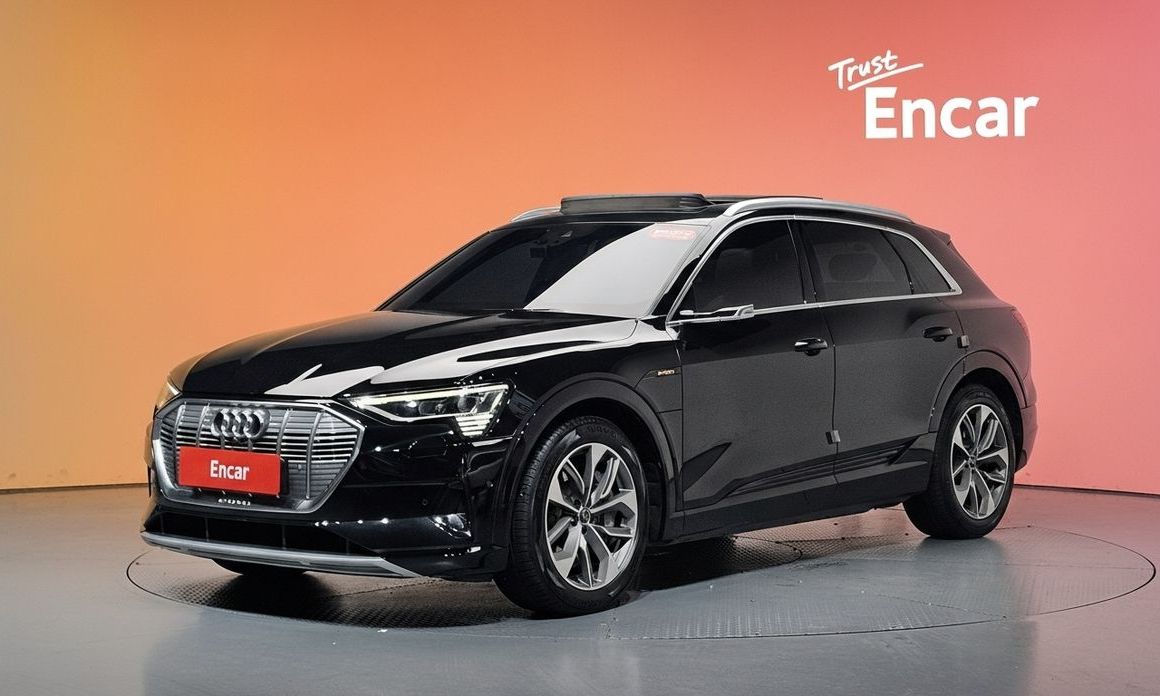 Audi e-tron 2021