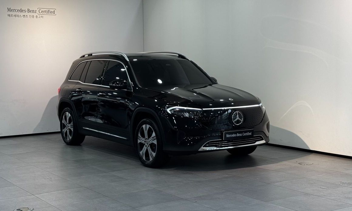 Mercedes-Benz EQB 2026
