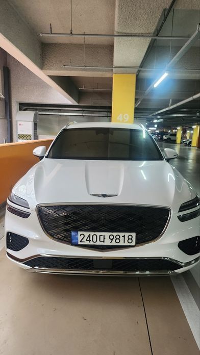 Genesis GV70 2025