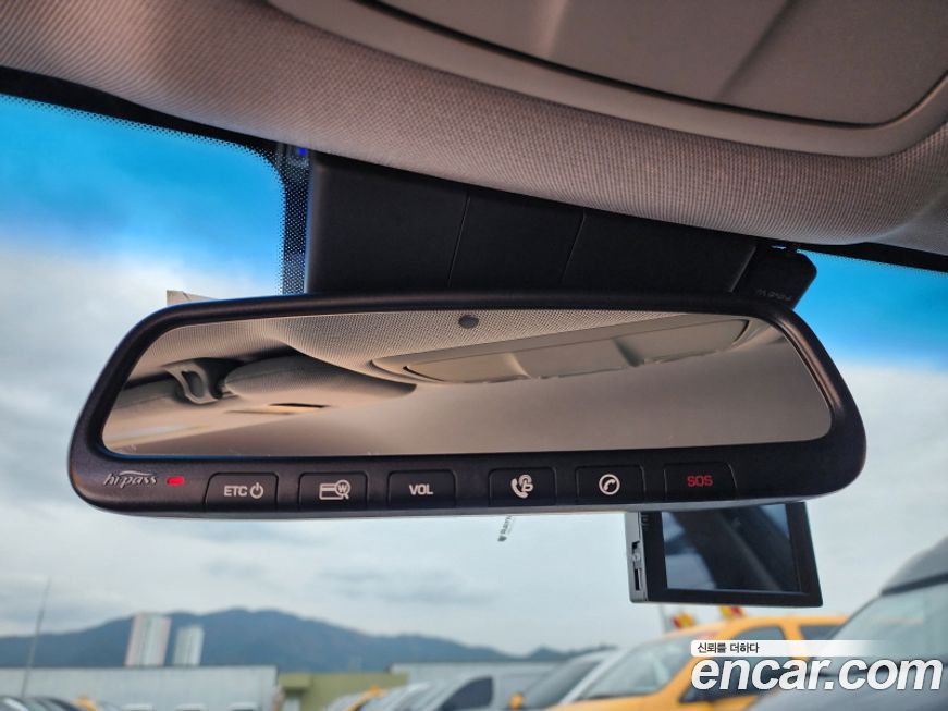 Hyundai Genesis 2014