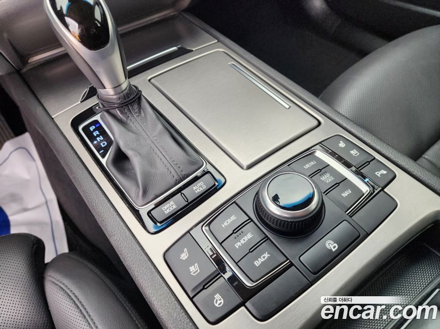 Hyundai Genesis 2014