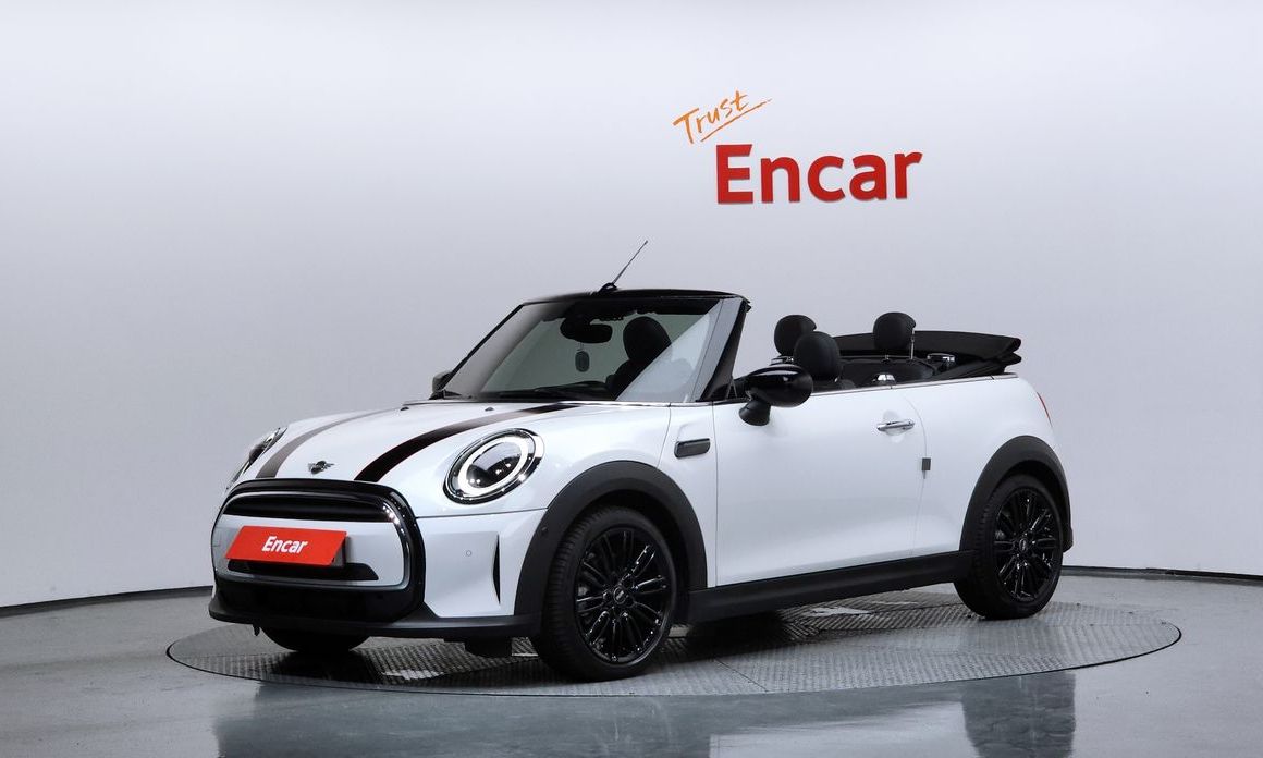 Mini Cooper Convertible 2024