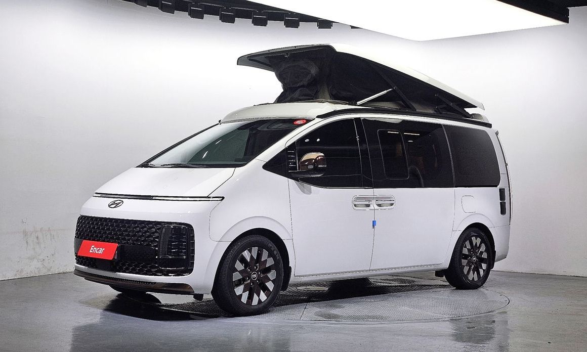 Hyundai Staria 2024