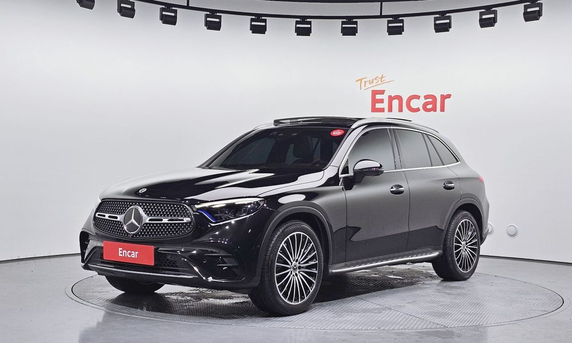 Mercedes-Benz GLC-Class 2024