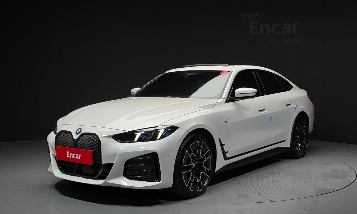 BMW i4 2025