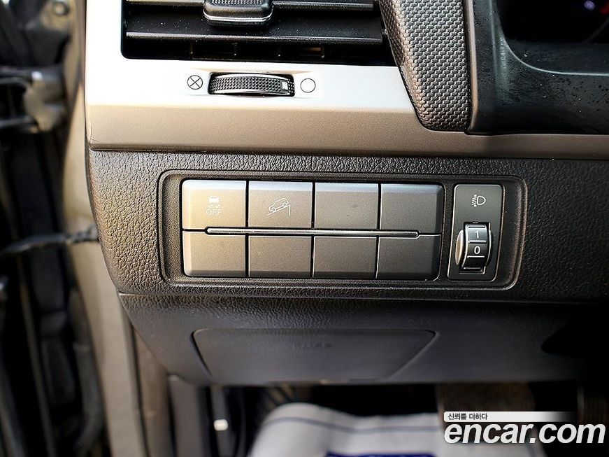 KG_Mobility_Ssangyong Rexton 2018