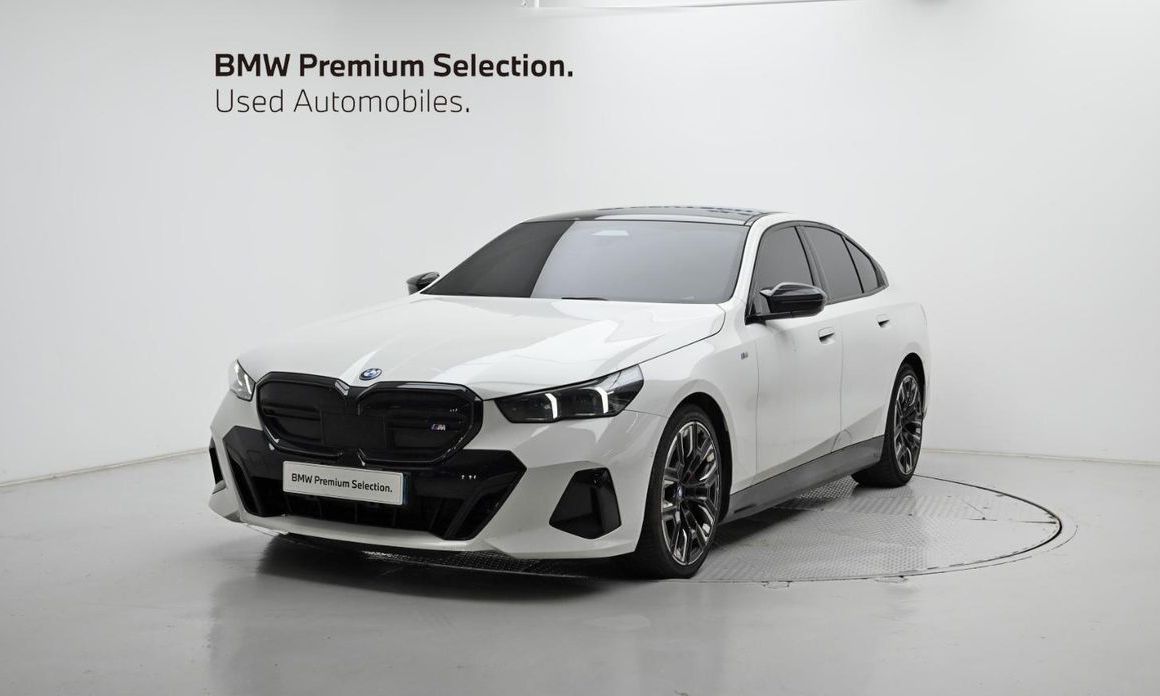 BMW i5 2024