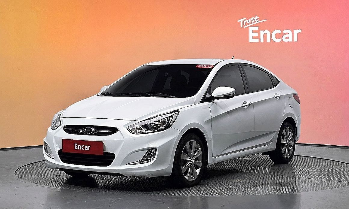Hyundai Accent 2012