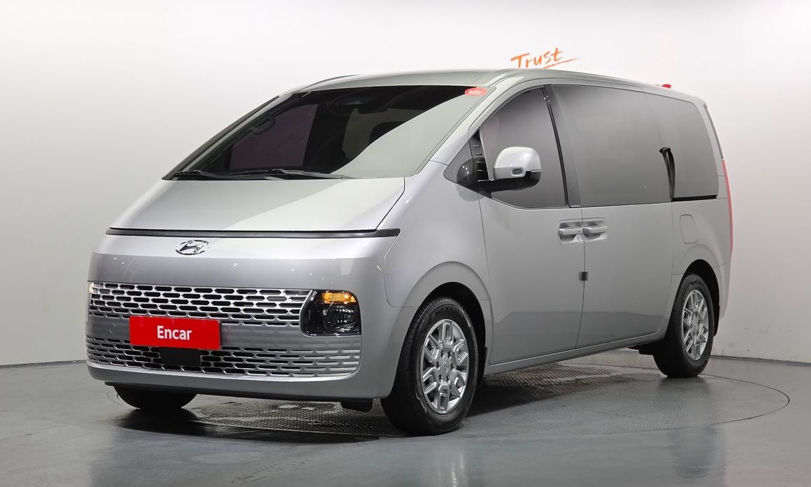 Hyundai Staria 2022