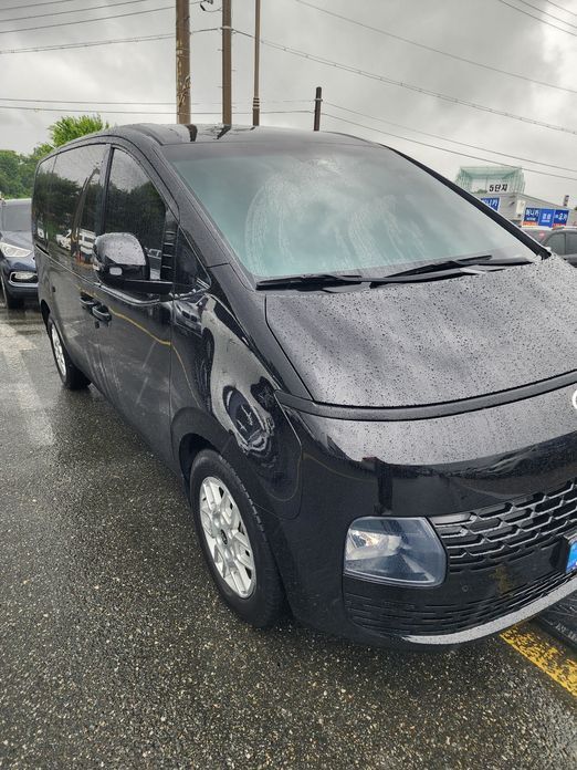 Hyundai Staria 2025