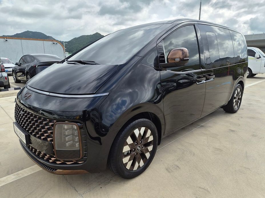 Hyundai Staria 2024