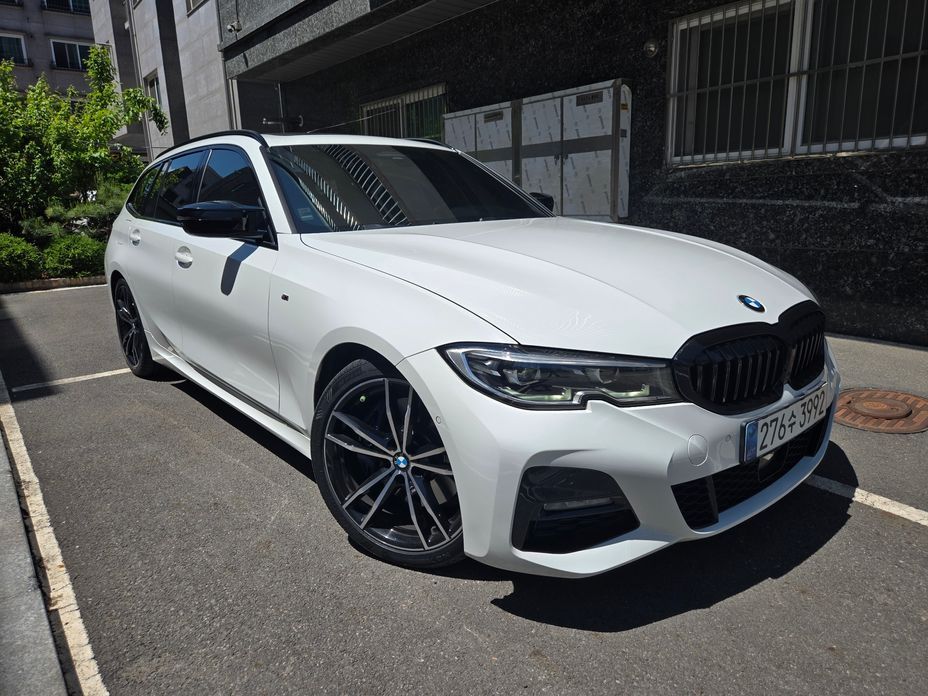 BMW 3-Series 2021