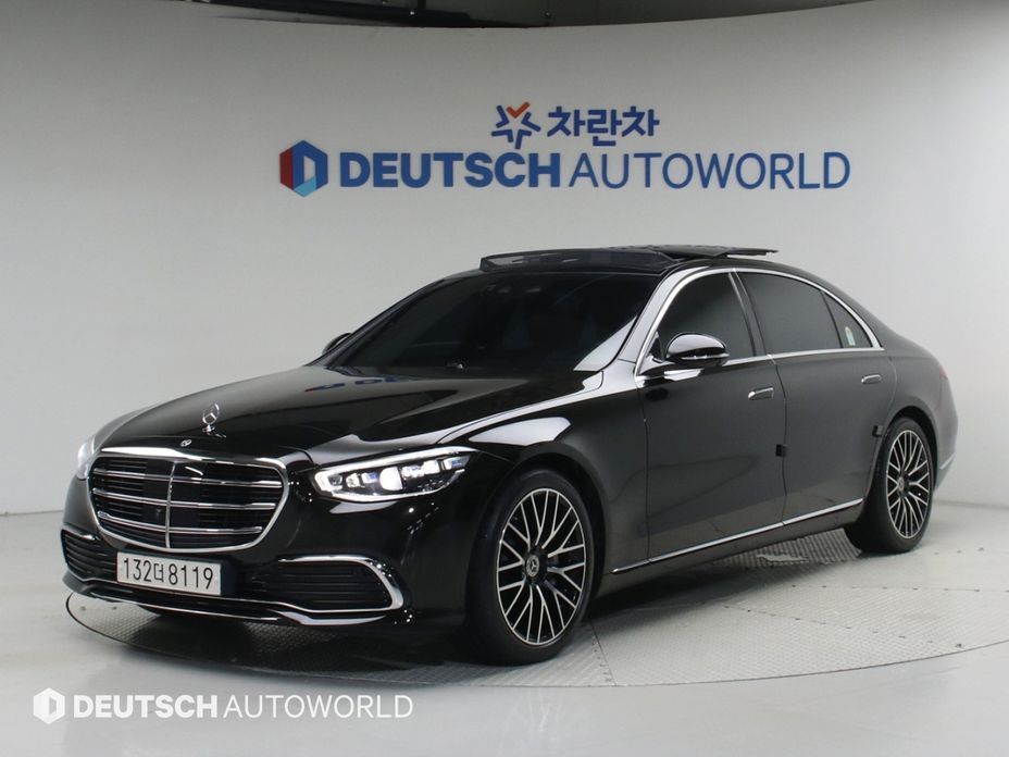Mercedes-Benz S-Class 2024