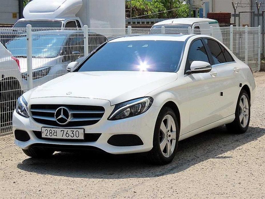 Mercedes-Benz C-Class 2017