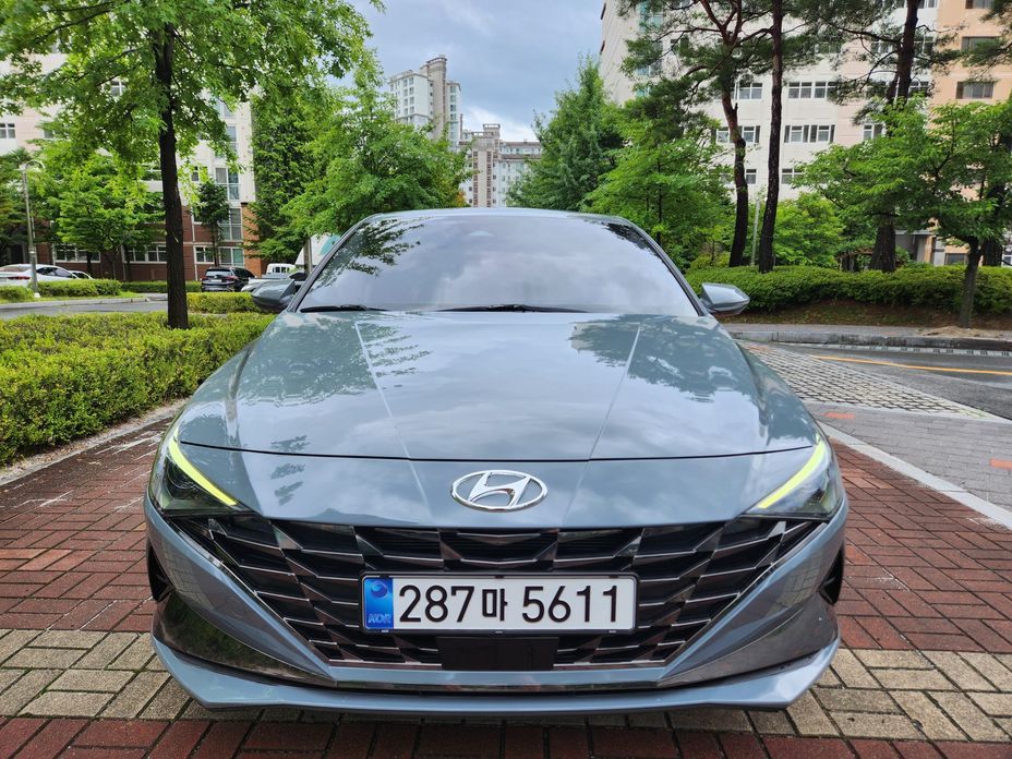 Hyundai AVANTE 2021