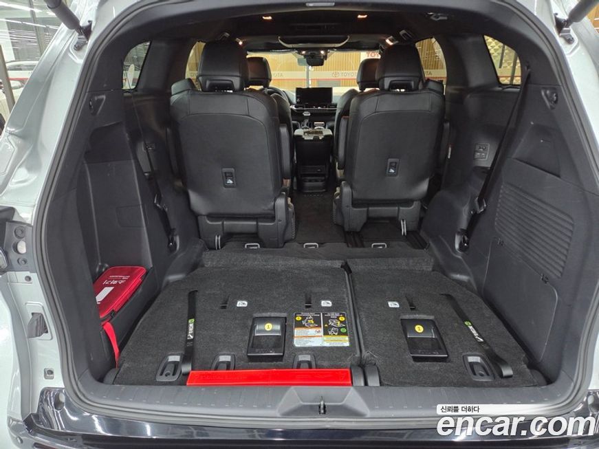 Toyota Sienna 2025