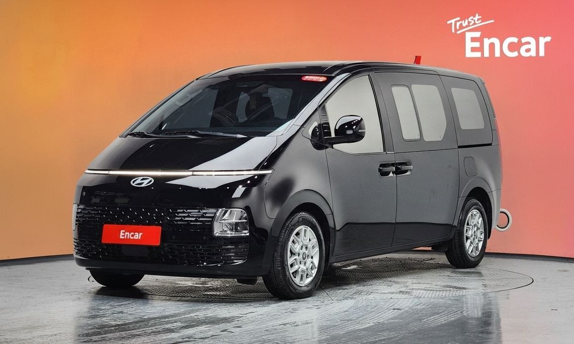 Hyundai Staria 2025