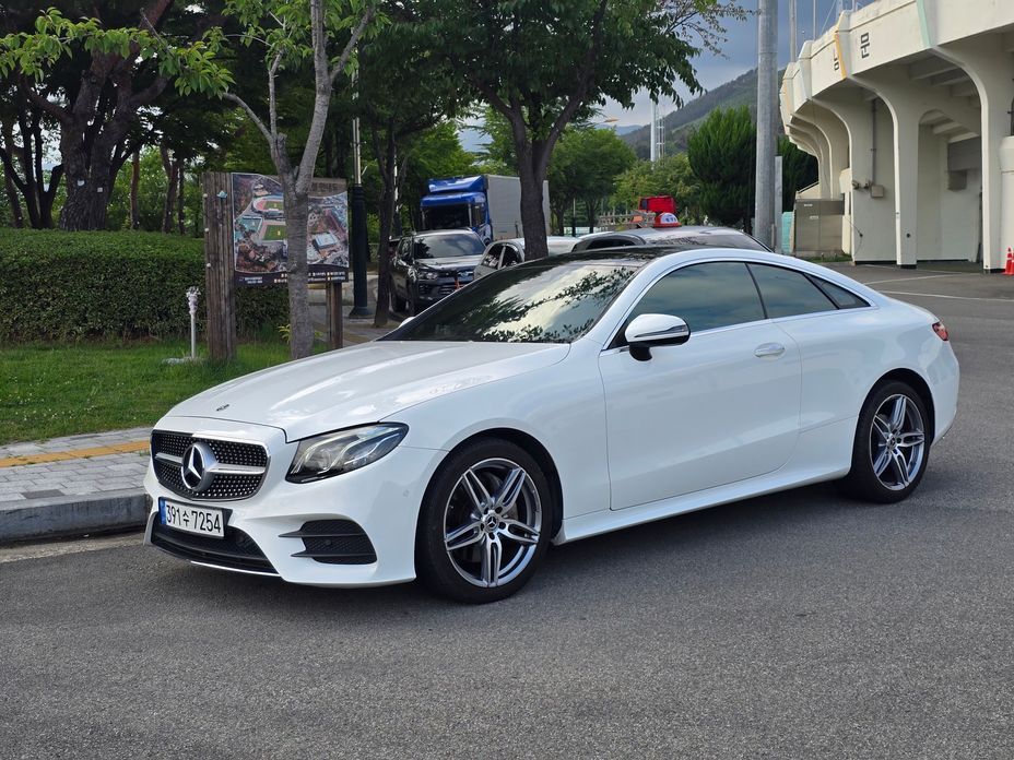 Mercedes-Benz E-Class 2019