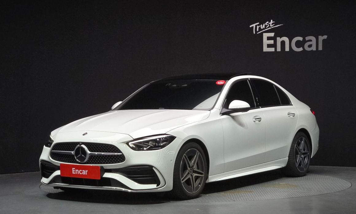 Mercedes-Benz C-Class 2024