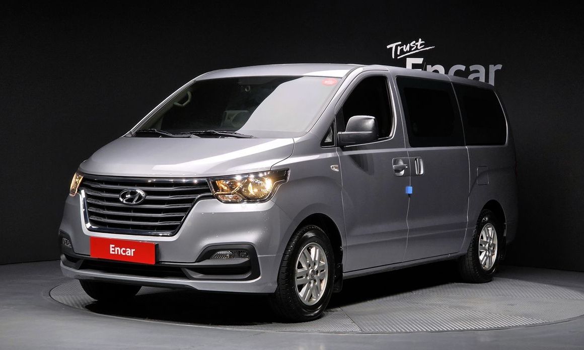 Hyundai Starex 2021