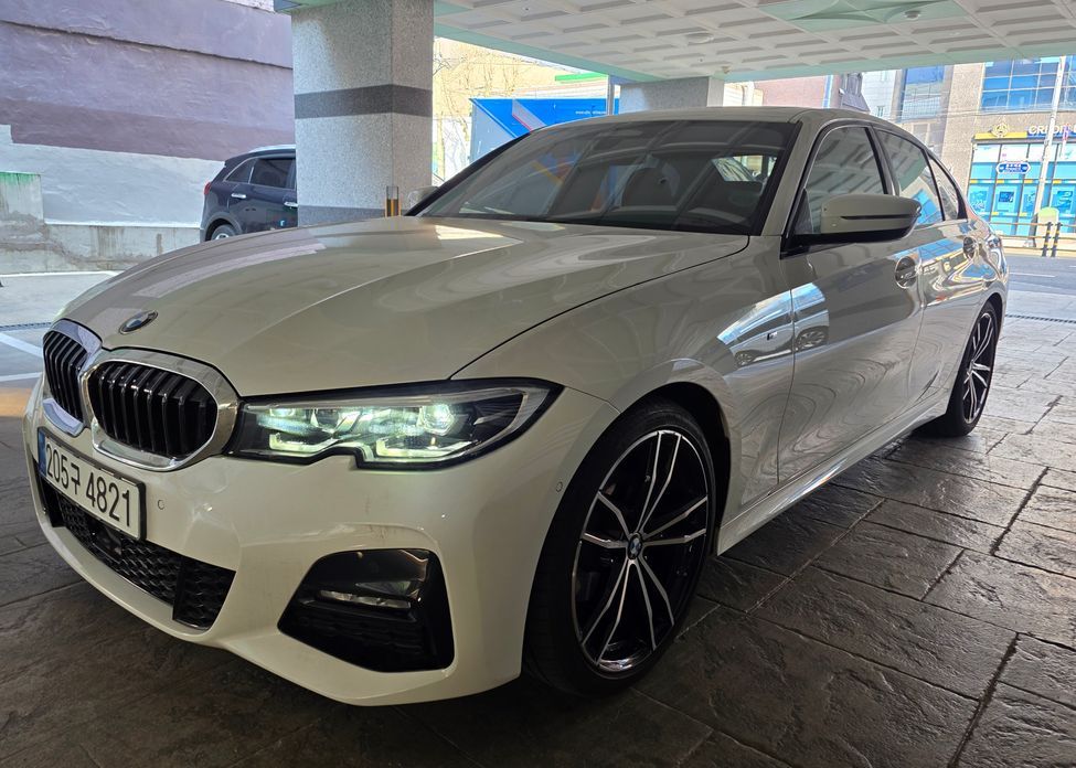BMW 3-Series 2022