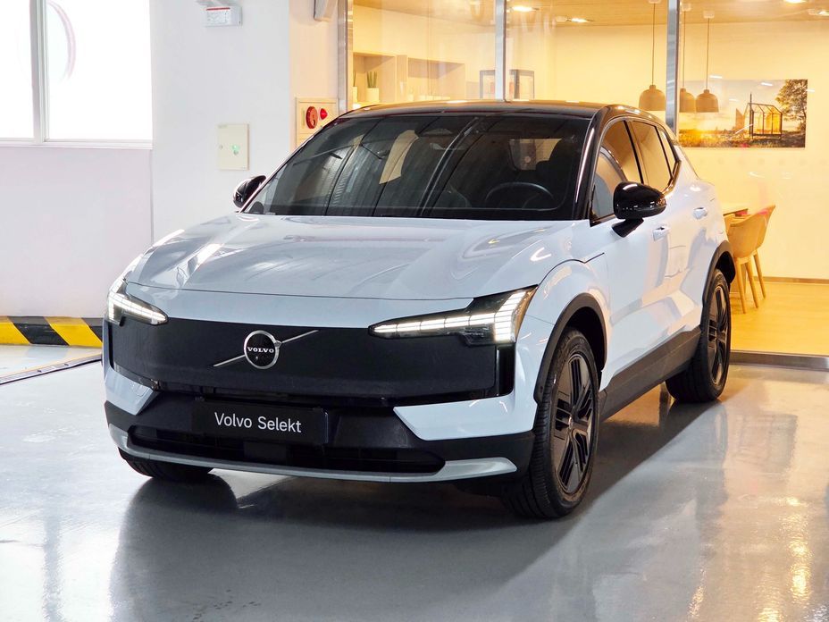 Volvo EX30 2026