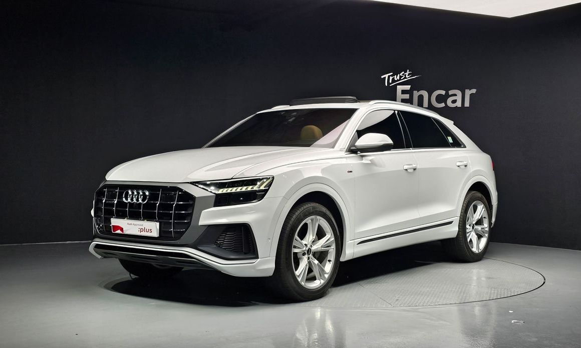 Audi Q8 2023