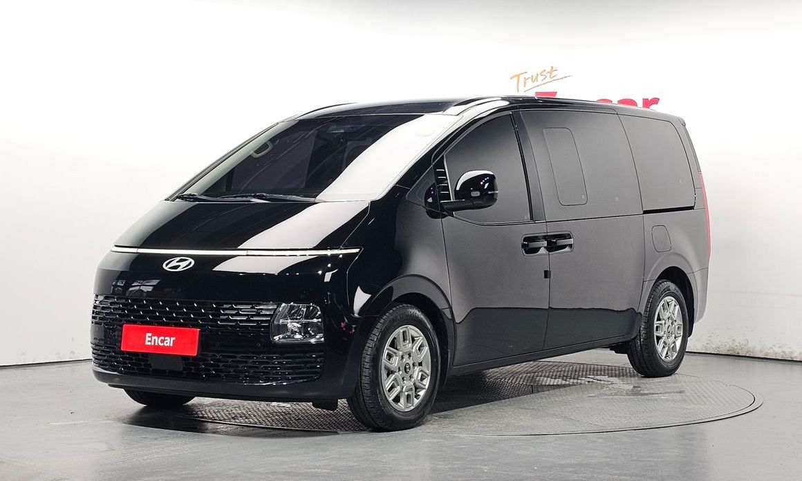 Hyundai Staria 2025