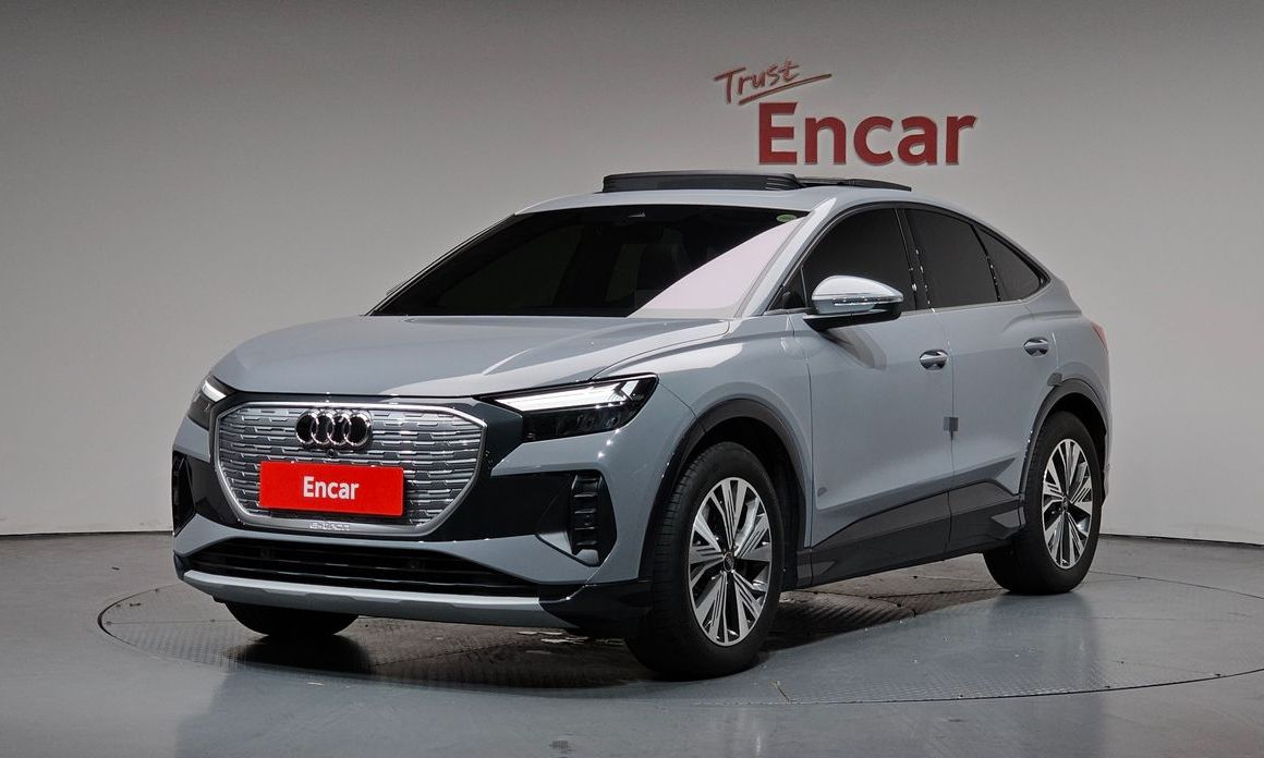 Audi Q4 e-tron 2025