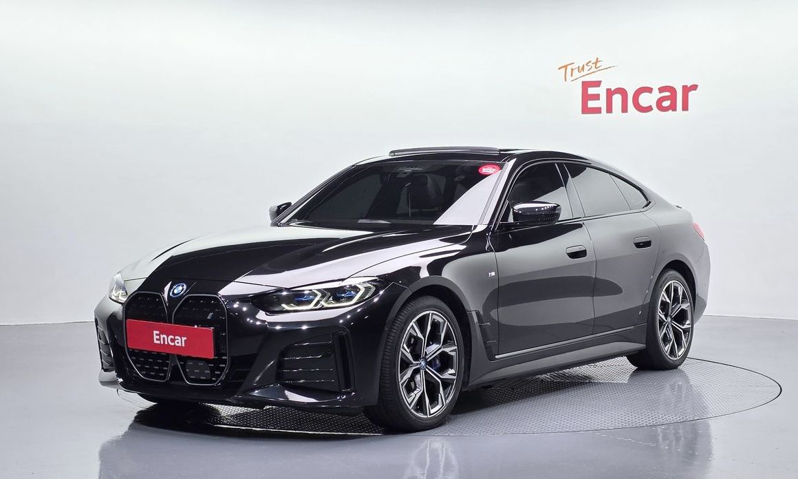 BMW i4 2023