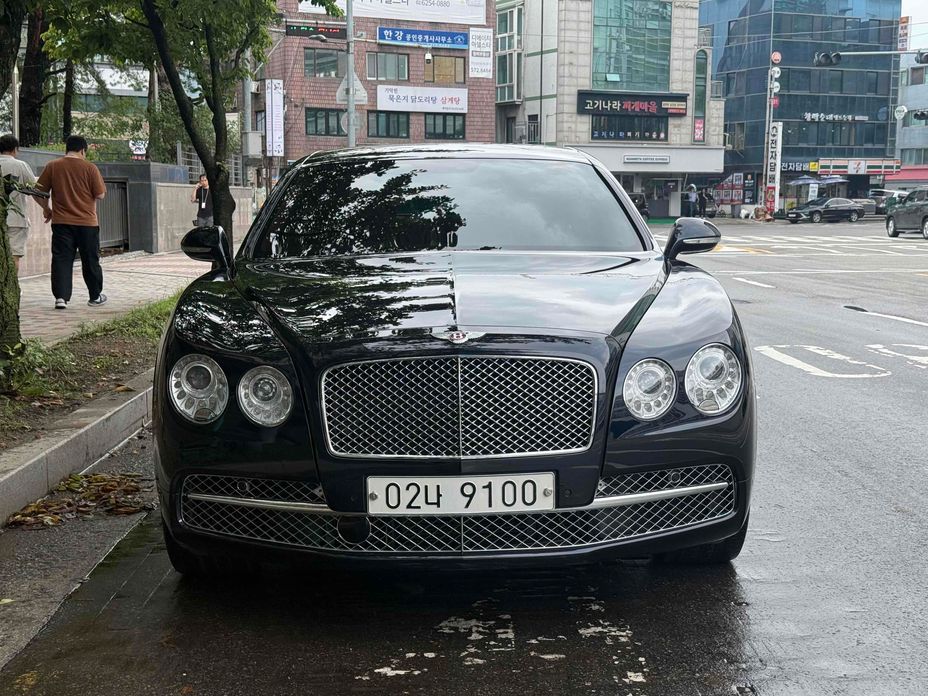 Bentley Flying Spur 2018