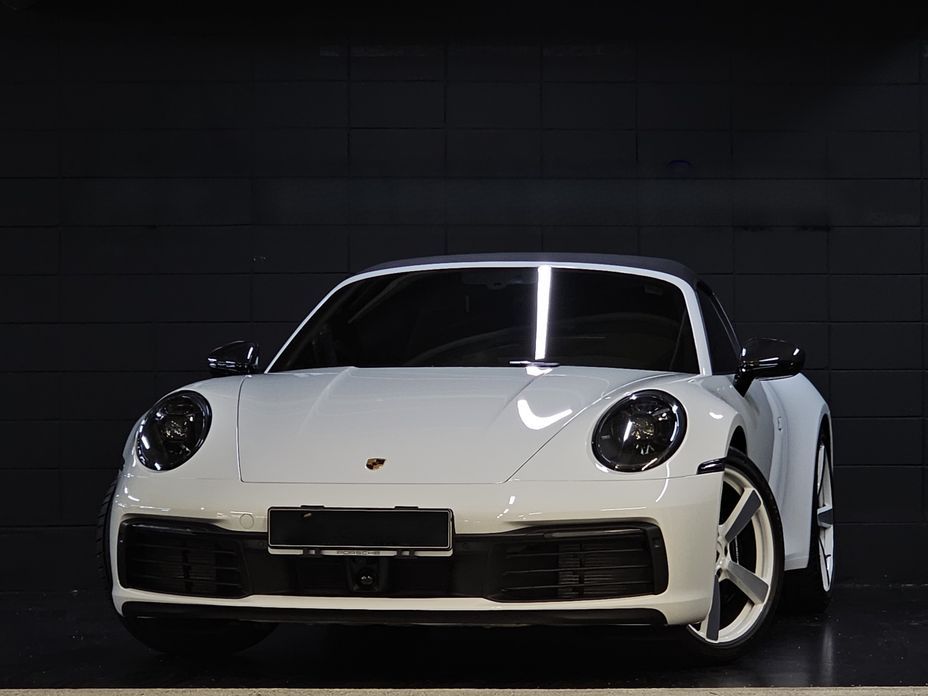 Porsche 911 2023