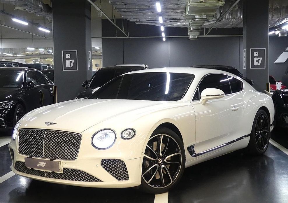 Bentley Continental 2020