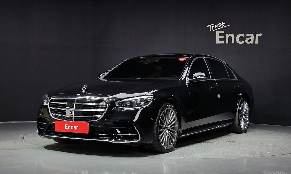Mercedes-Benz S-Class 2025