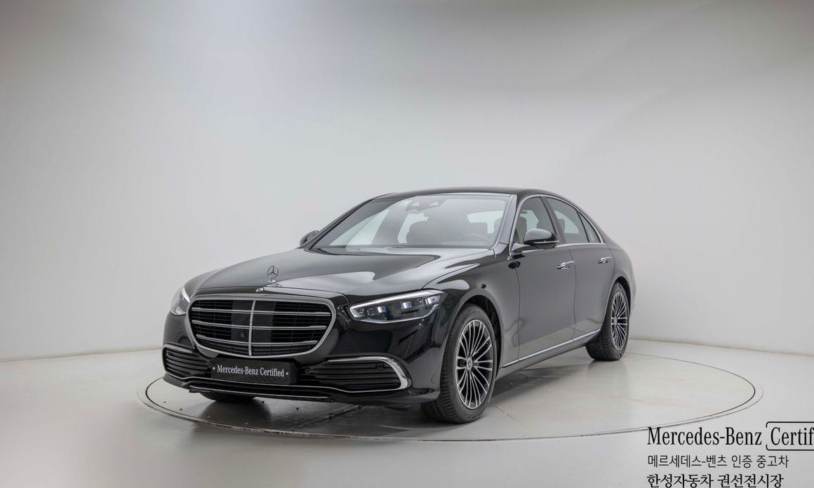 Mercedes-Benz S-Class 2025