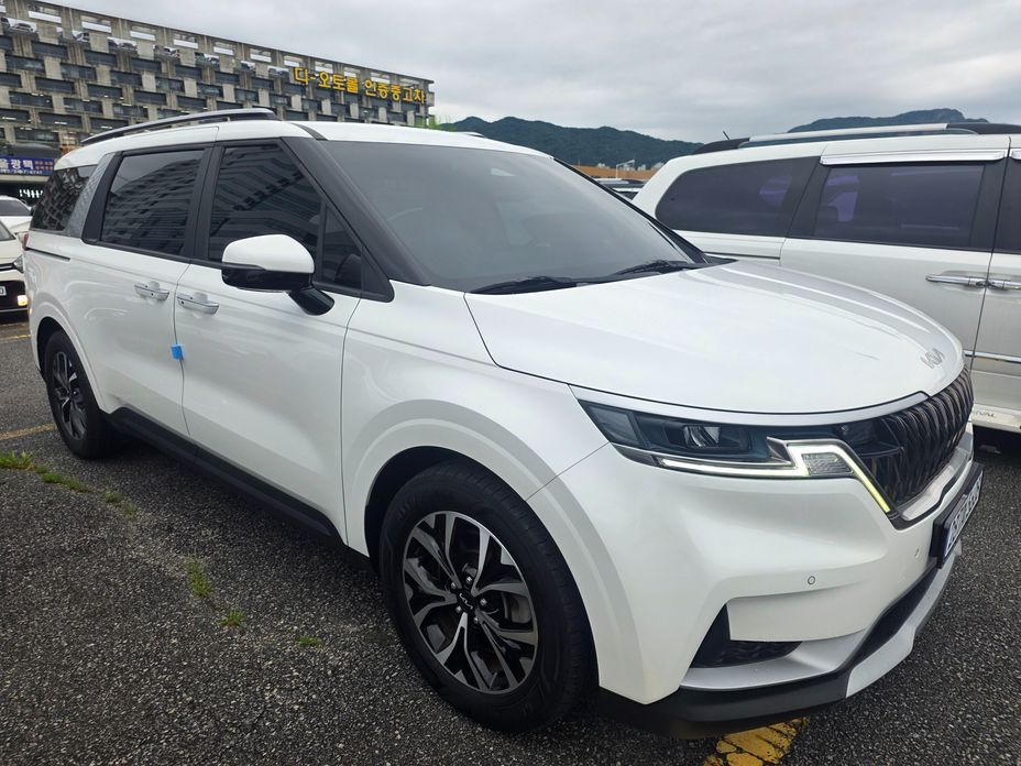 Kia Canival 2023