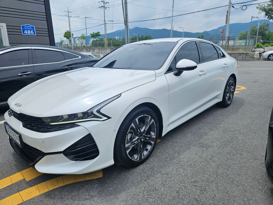 Kia K5 2023