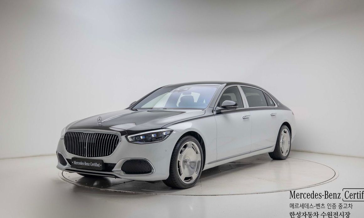 Mercedes-Benz S-Class 2025