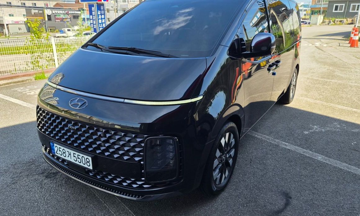 Hyundai Staria 2023