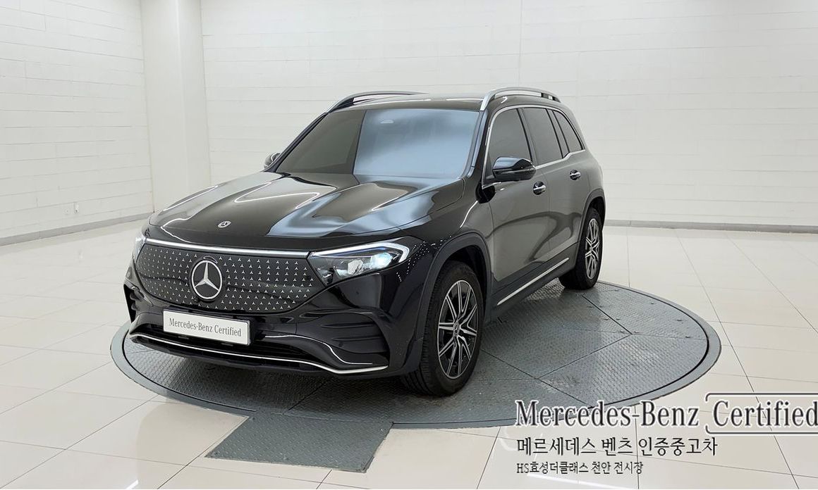 Mercedes-Benz EQB 2026