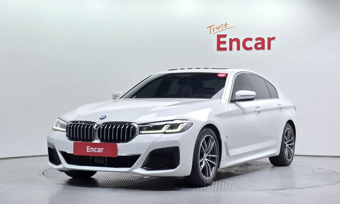 BMW 5-Series 2022