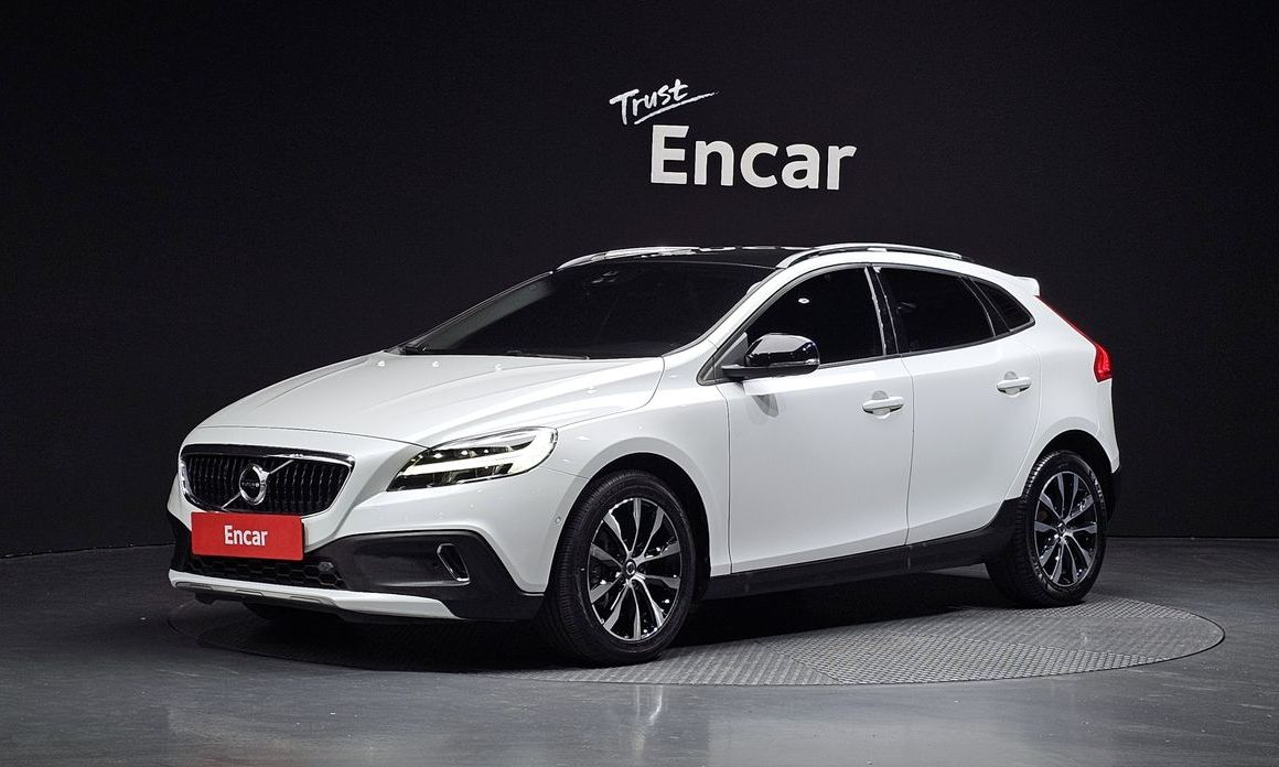 Volvo V40 2019