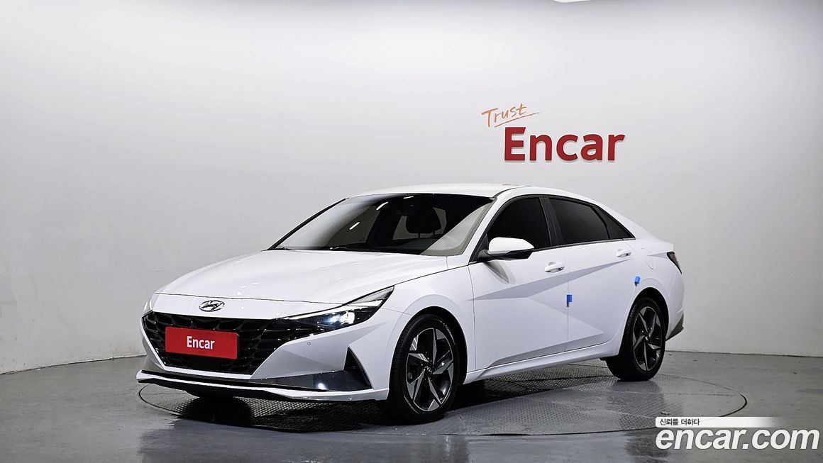 Hyundai AVANTE 2021