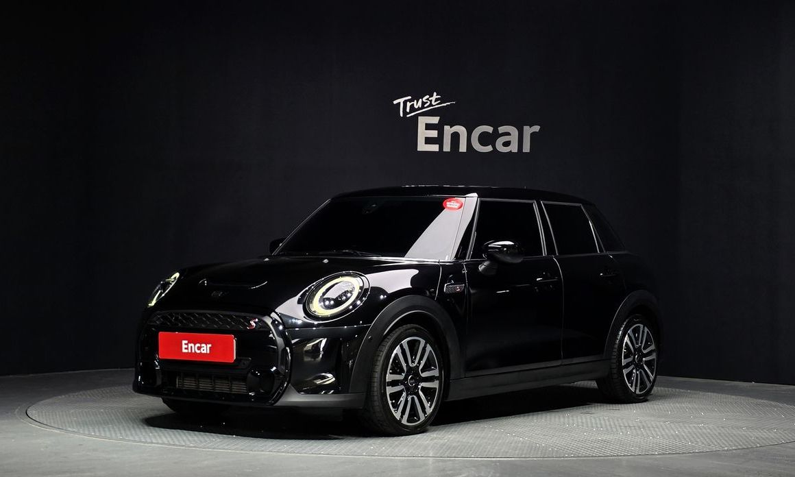Mini Cooper 2024
