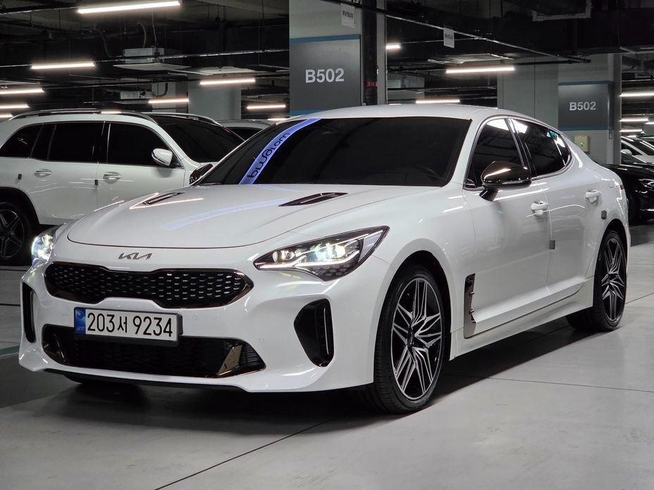 Kia Stinger 2023