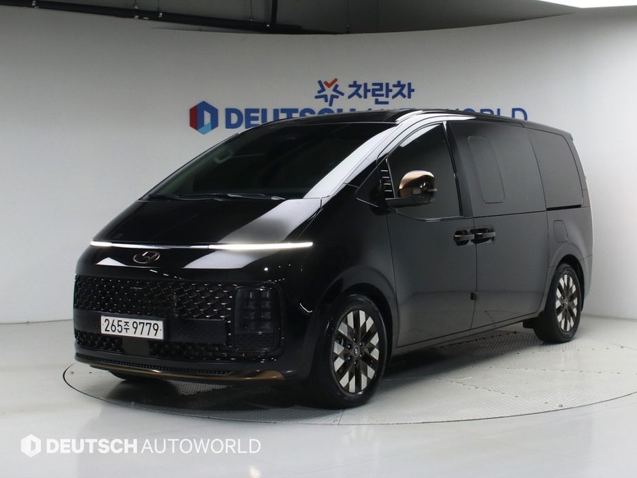 Hyundai Staria 2024