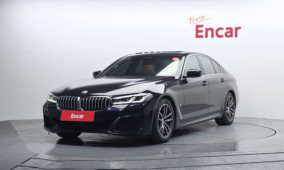 BMW 5-Series 2021