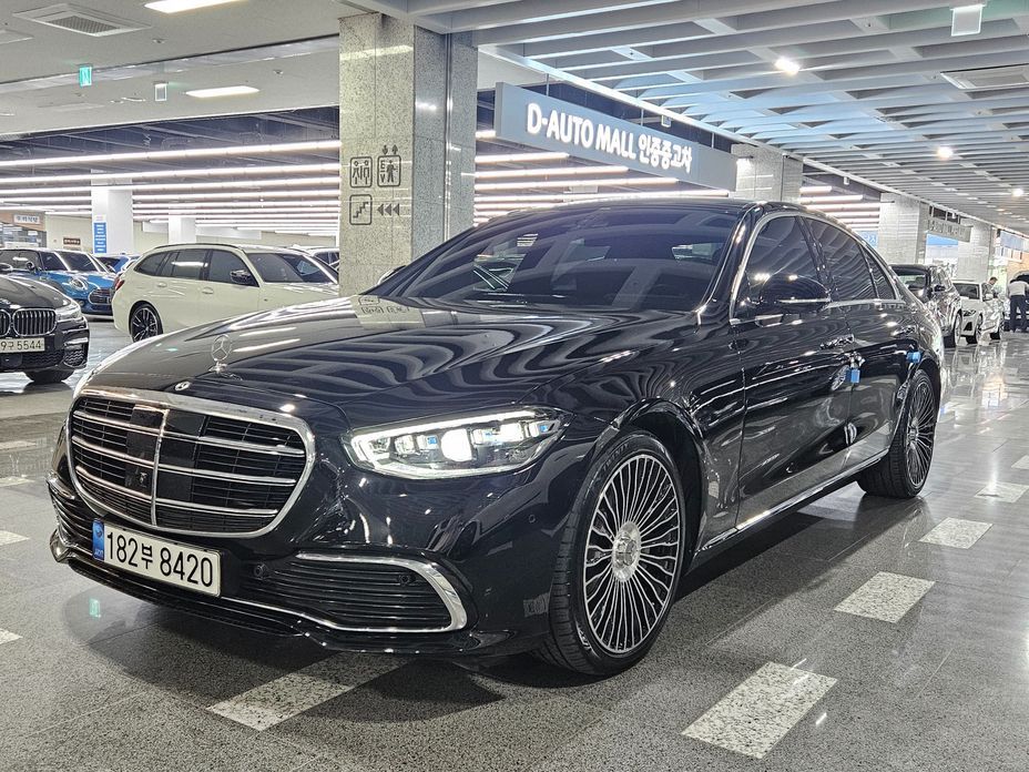 Mercedes-Benz S-Class 2022
